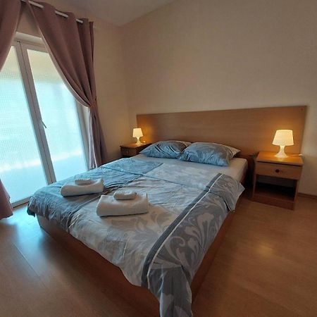 Apartments Tea โรวีน ภายนอก รูปภาพ